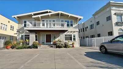 Laurel Canyon/Mulhollan, Los Angeles, CA 90019