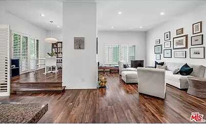 Lincoln And N. Avenue 4, Los Angeles, CA 90064