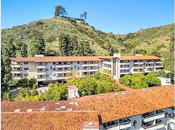 New Hampshire + 6Th Stree, Los Angeles, CA 90068