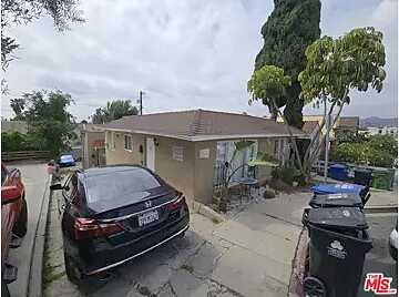Nordhoff And Winnetk, Los Angeles, CA 90029