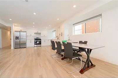 Norman Plac, Los Angeles, CA 90038