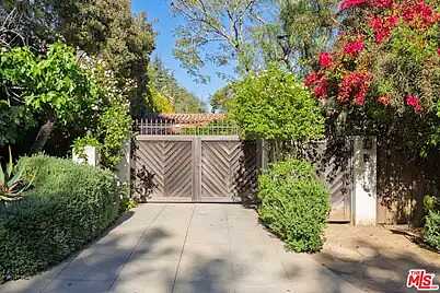 Normandie And 36Th St, Los Angeles, CA 90049