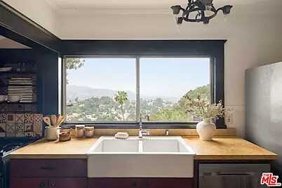 Northstar St / Speedwa, Los Angeles, CA 90039