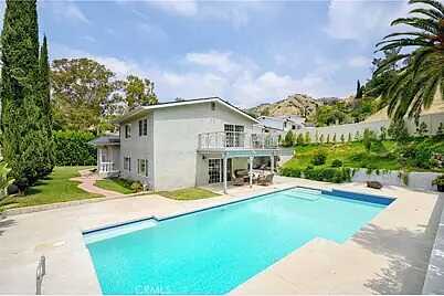 Northstar St / Speedwa, Los Angeles, CA 91352
