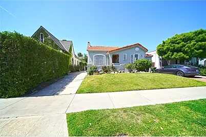 Outloo, Los Angeles, CA 90036