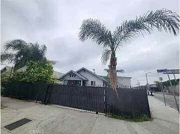 San Pedro And 90Th S, Los Angeles, CA 90003
