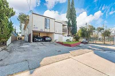 Sepulved, Los Angeles, CA 90027