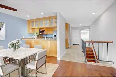 South Of Santa Monica Blvd On Sawtelle Blv, Los Angeles, CA 90047