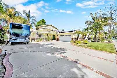 Tierno And Lexingto, Los Angeles, CA 90038