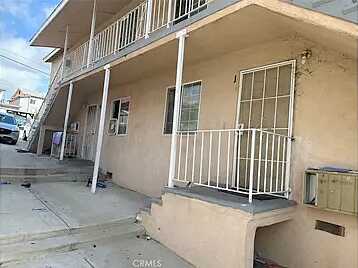 Viginia Ave And Wilton P, Los Angeles, CA 90063