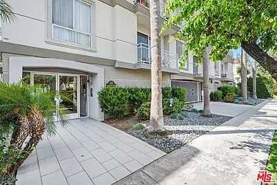 W. Olympic Blvd And Broadwa, Los Angeles, CA 90026