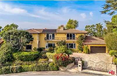 Wellwort, Los Angeles, CA 90068
