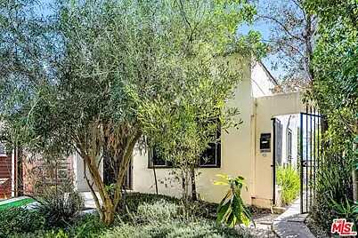 Woodrow Wilso, Los Angeles, CA 90004