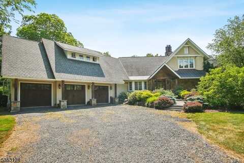 111 Old Forge Rd, Hilltop, NJ 07946