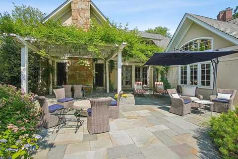 111 Old Forge Rd, Hilltop, NJ 07946