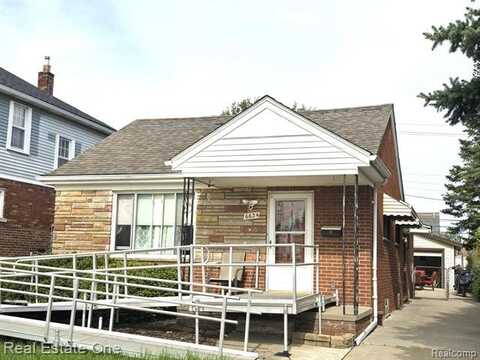 6624 MAPLE Street, Dearborn, MI 48126