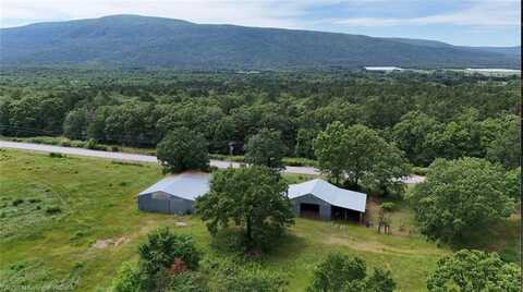 8404 W Creek RD, Hartford, AR 72938