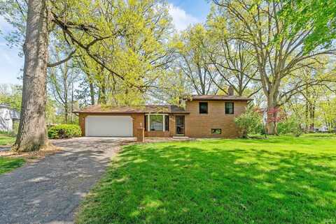 4110 Woodstock Drive, Fort Wayne, IN 46815