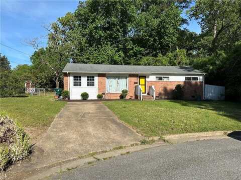 211 Nicewood Drive, Newport News, VA 23602