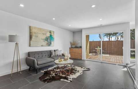 6923 Camino Pacheco, San diego, CA 92111