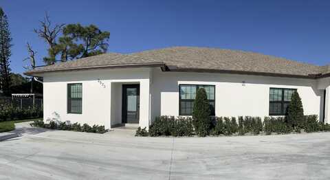 2571 Gulfstream Road, Palm Springs, FL 33406