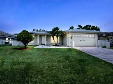 5298 NW North Macedo Boulevard, Port Saint Lucie, FL 34983
