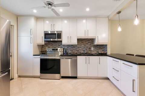 1700 Dover Road, Delray Beach, FL 33445