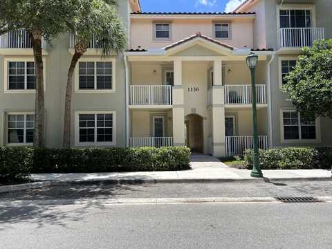 1136 Town Center Drive, Jupiter, FL 33458