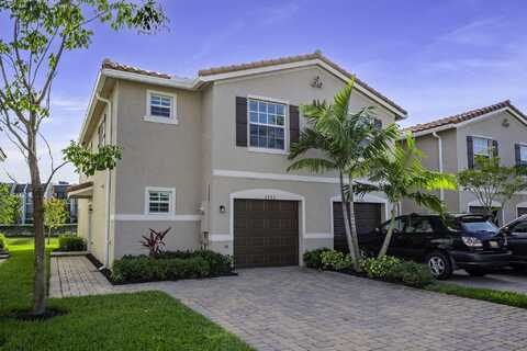6782 Broadwater Lane, Lake Worth, FL 33467