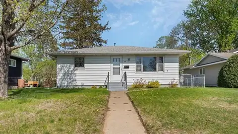 516 Lake Shore Drive, Sauk Centre, MN 56378