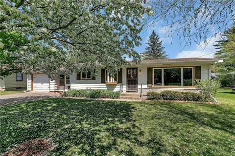 131 1st Street N, Waite Park, MN 56387
