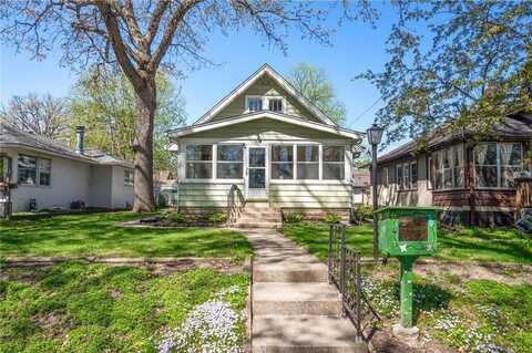 3239 Thomas Avenue N, Minneapolis, MN 55412