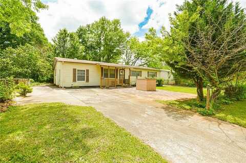 1303 Cochise Circle, Austell, GA 30168
