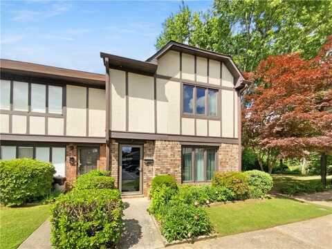 1805 Ashborough Circle SE, Marietta, GA 30067