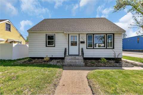 100 33rd Avenue N, Saint Cloud, MN 56303