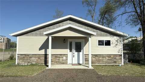 703 2nd Street, Henning, MN 56551
