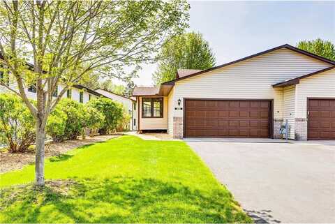 8618 134th Street W, Apple Valley, MN 55124