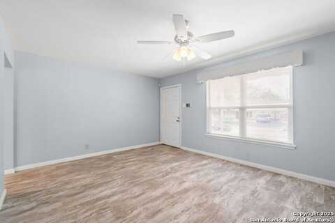 5819 Gabor, San Antonio, TX 78240