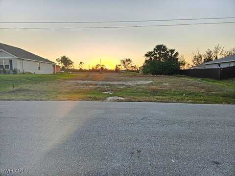 3818 NE 10th Avenue, Cape Coral, FL 33909