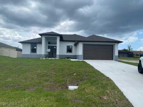 2716 Diplomat Parkway W, Cape Coral, FL 33993