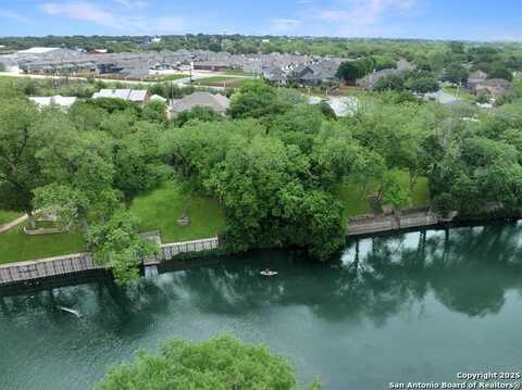 1049 River Terrace, New Braunfels, TX 78130