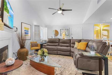 3088 Kings Lake Boulevard, Naples, FL 34112