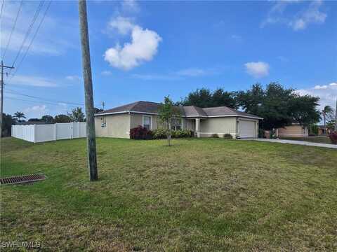 402 Gleason Parkway, Cape Coral, FL 33914