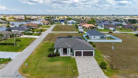 3527 NW 8th Terrace, Cape Coral, FL 33993