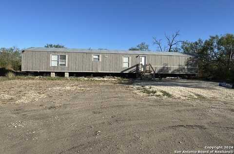 1103 Ninth, Poteet, TX 78065