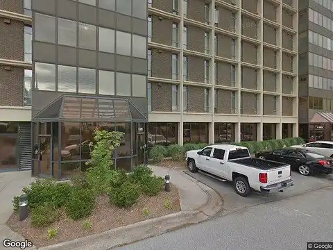 N Elm St, Greensboro, NC 27401