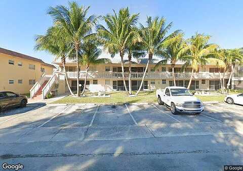 Ne 2Nd St, Hallandale Beach, FL 33009