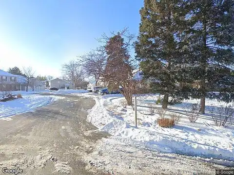 Newport Ln, Bartlett, IL 60103