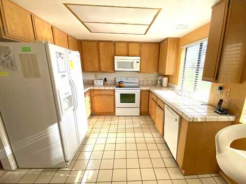 Maximo, PALM DESERT, CA 92260