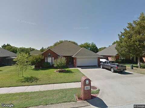D Lynne, AUBREY, TX 76227